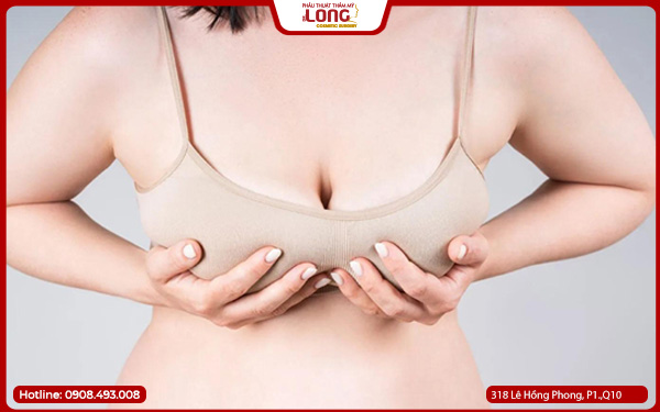 Nâng ngực cho phụ nữ sau sinh